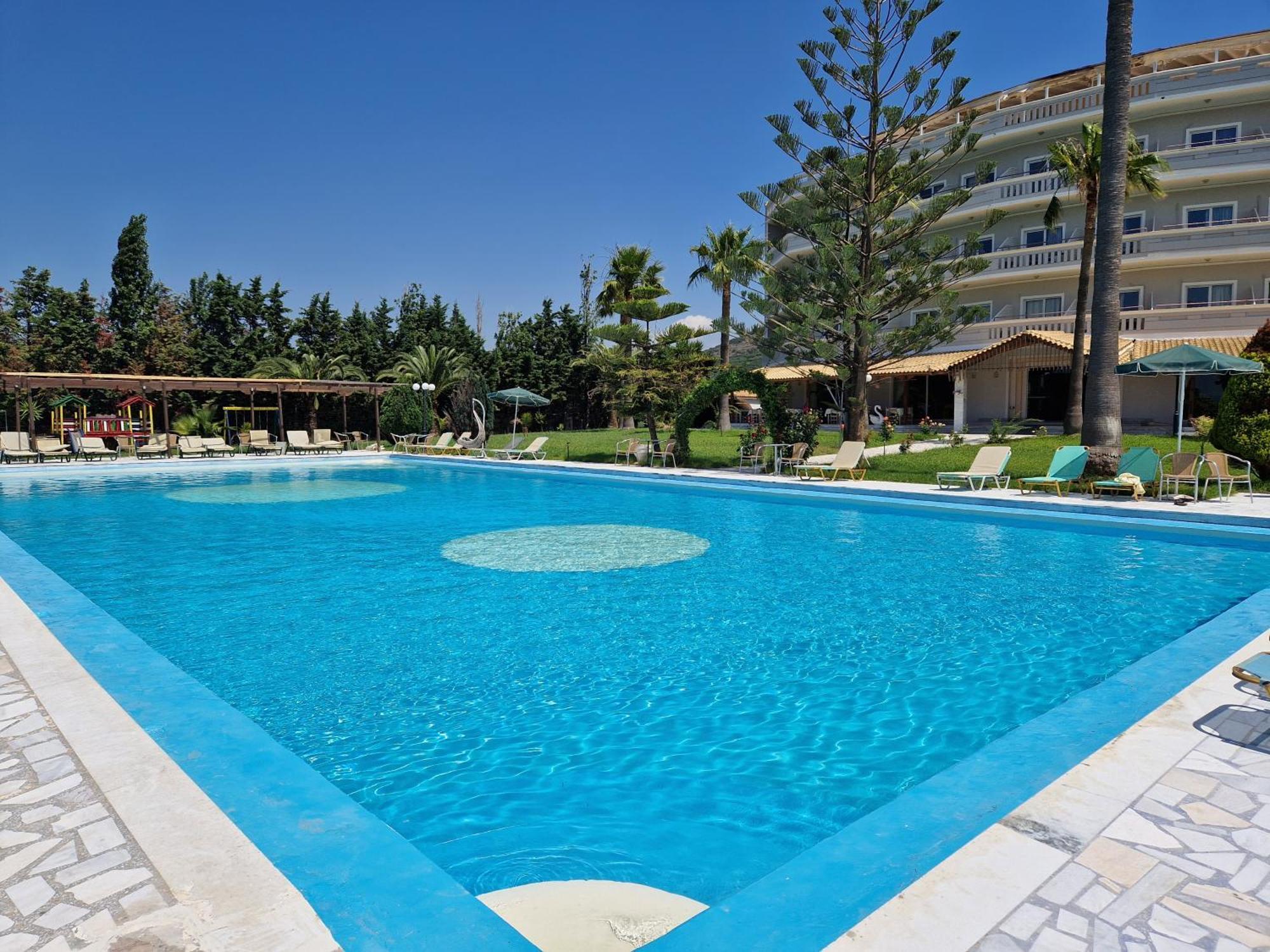 Regina Hotel Kissamos Ngoại thất bức ảnh