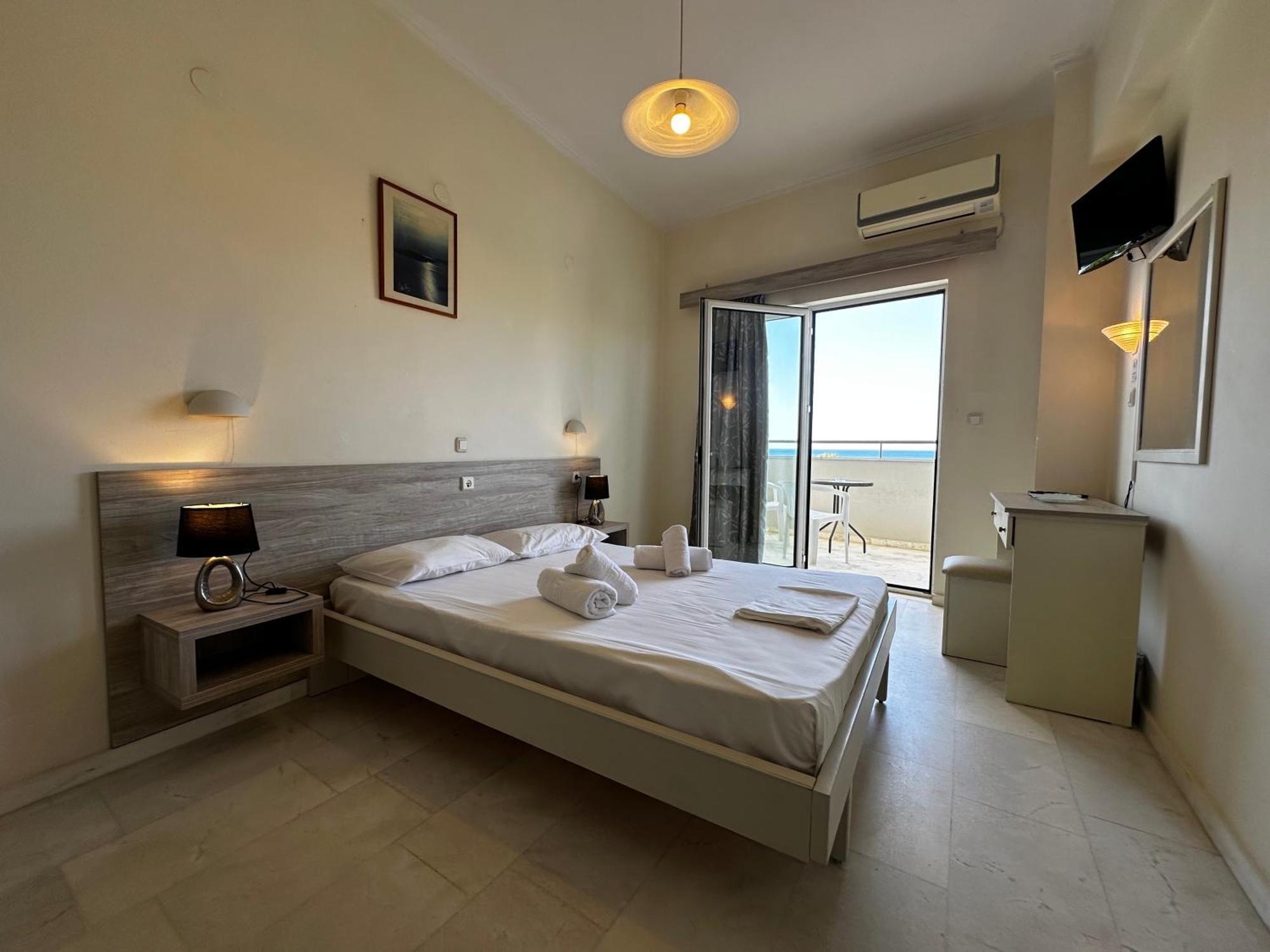 Regina Hotel Kissamos Ngoại thất bức ảnh